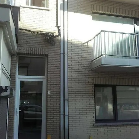 아파트 Met Zeezicht *